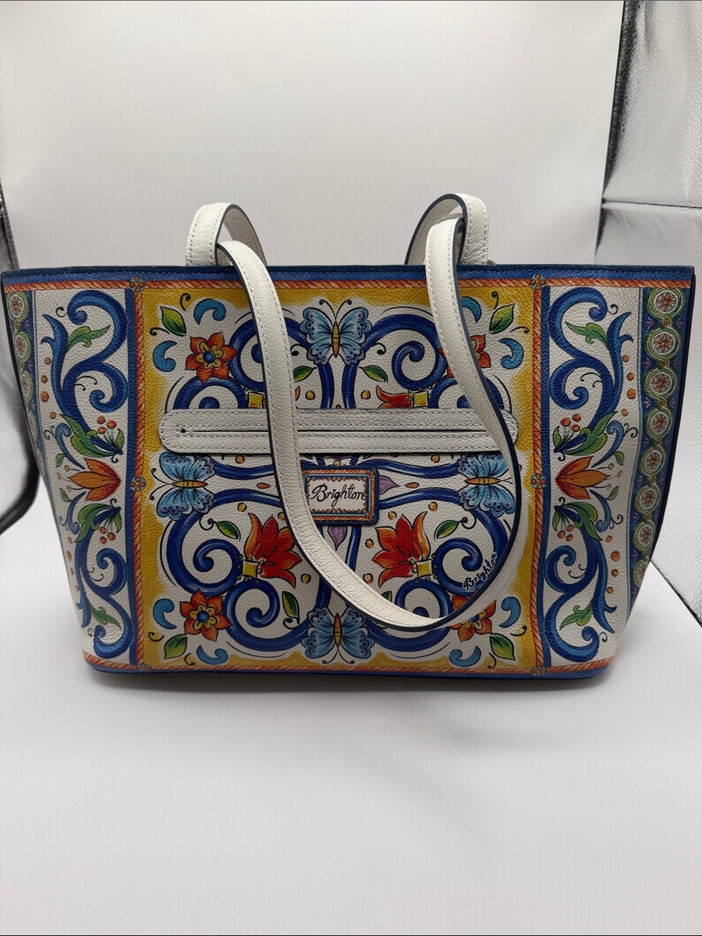 Retired Brighton La Farfalla Carina Tile Handbag - Picture 2 of 16